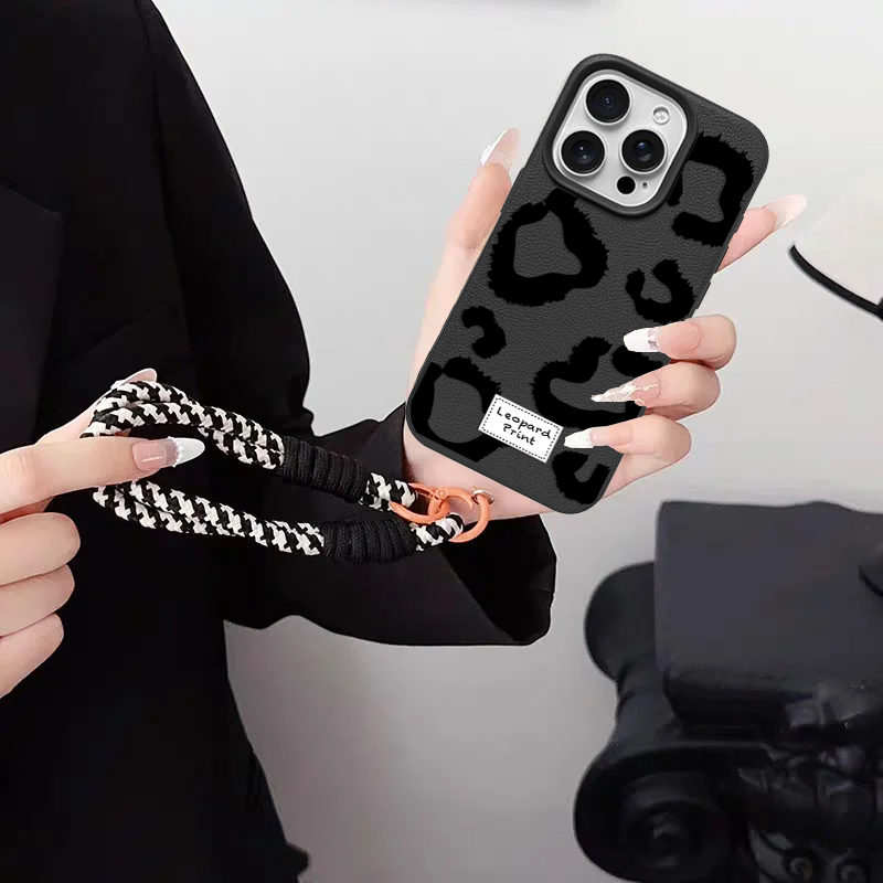 Étui à imprimé léopard avec co - Realme Note 50 avis et prix